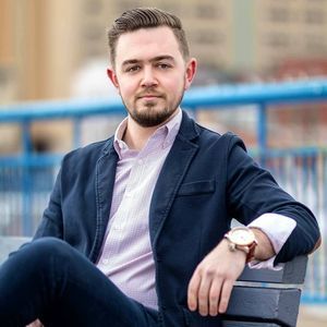 Meet your Posher, Alex